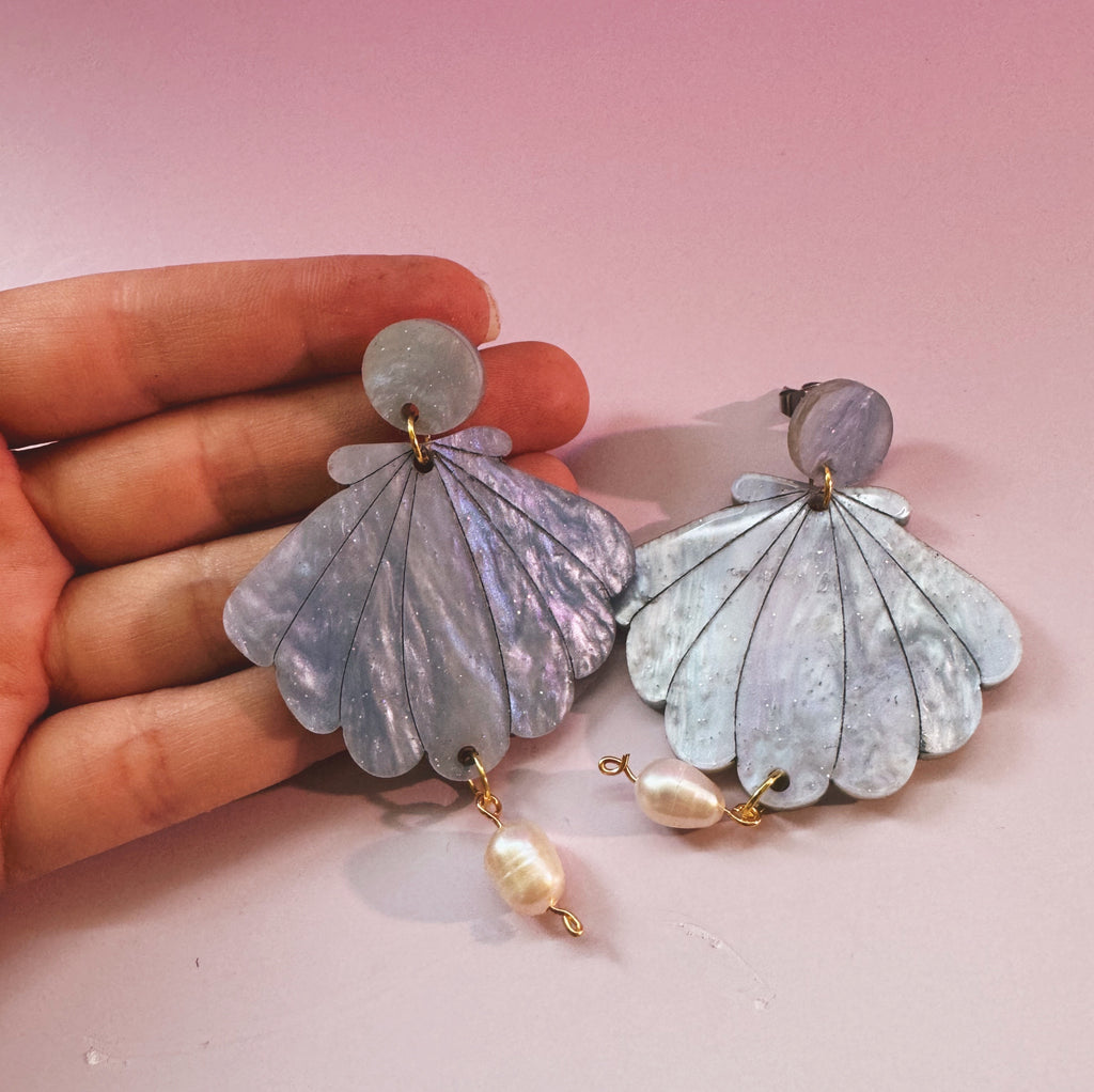 acrylic sea shell earrings
