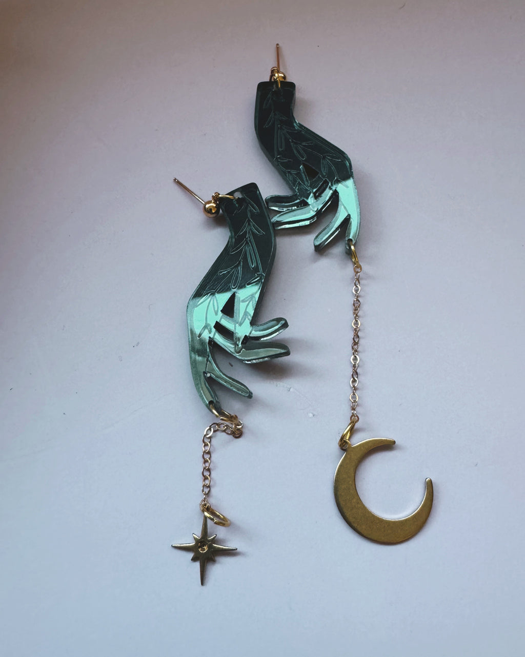 feyre acrylic statement earrings-gloriafaye