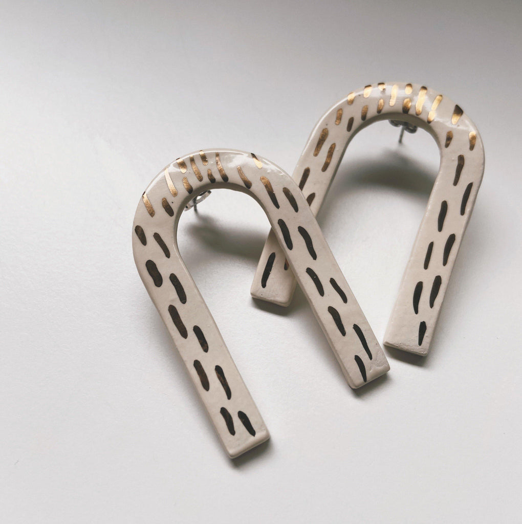 DARLING- white and gold arch studs - gloriafaye