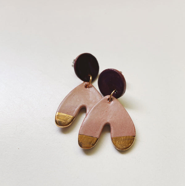 Mauve and purple gold on abstract arch earrings