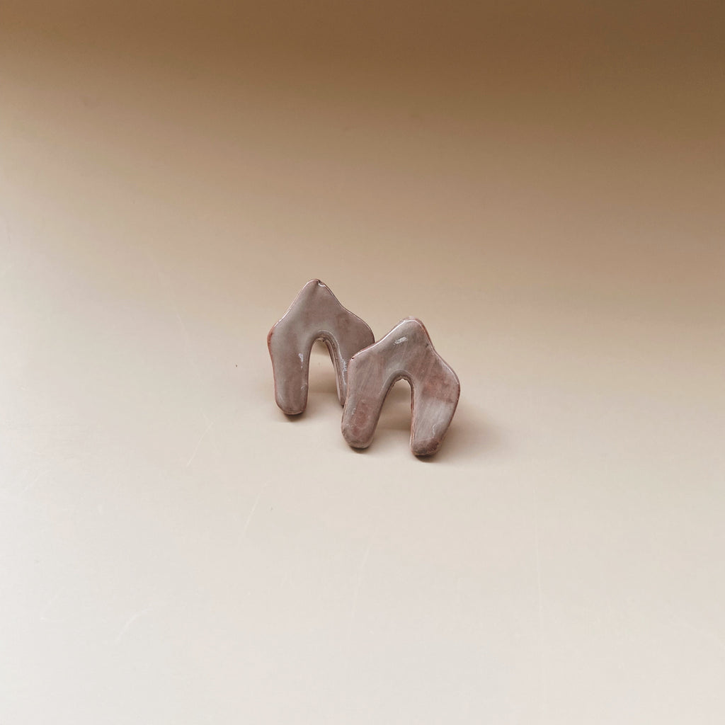 ceramic studs